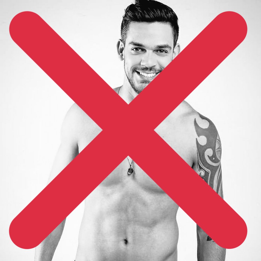 emerzou's tweet image. Desafio:

DUZENTOS comentários com a tag

CAIQUE EXPULSO