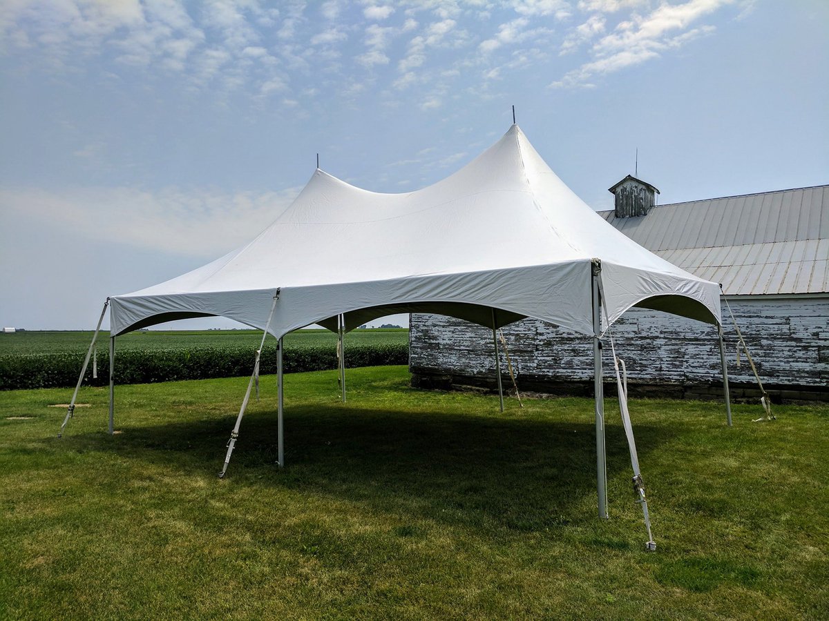 PPPalaceRentals's tweet image. Tent for Event 8.5.2018!! #PalaceEvents #TEAM #2018Event #AugustEvent #OutdoorEvent #Tent #Illinois #bloomingtonil #tentrentals #centralilrentals #outdoorevents #frametent #augustevents #events