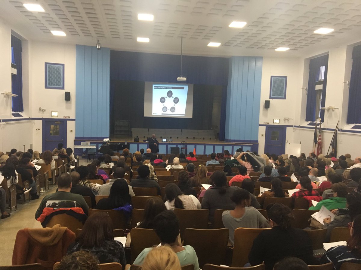 District22BKNY's tweet photo. Packed house for SLT training. Thanks to PS 255 for hosting! #CoreValues #Consensus #CEP #Goals #AlignBudget #DecisionMaking #SmartGoals @supmprayor @District22BKNY https://t.co/cqH7tNoH0c