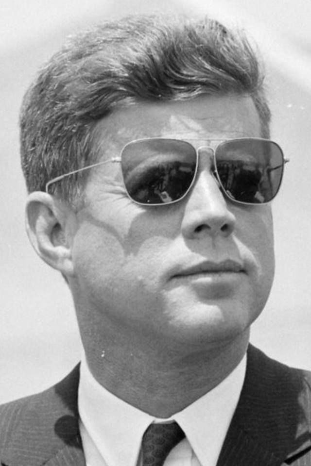 Klasik Vintage Eyewear on X: "All eyes on America with #Election2018 so  #KlasikVintageEyewear goes Presidential to tell you we'll be  @swantiquemarket #Spitalfields 8.11.18. Here's #JFK in his glasses 1958  &amp; sunglasses 1963.
