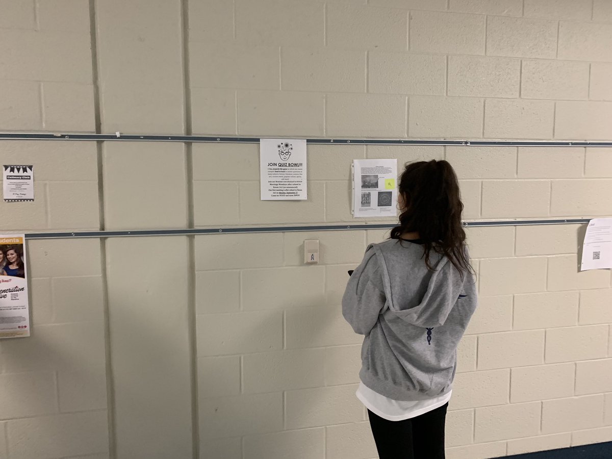 techcoachjones's tweet photo. A little document analysis scavenger hunt! @nisdhchs world history building off @MathPatty, @bettina_melton, and @MrsBMiddleton’s idea with some awesome DBQ practice! #ThisIsNorthside #ThisIsHealthCareers #kinestheticlearning #hallwaylearning #studentengagement https://t.co/9USSUMWIve