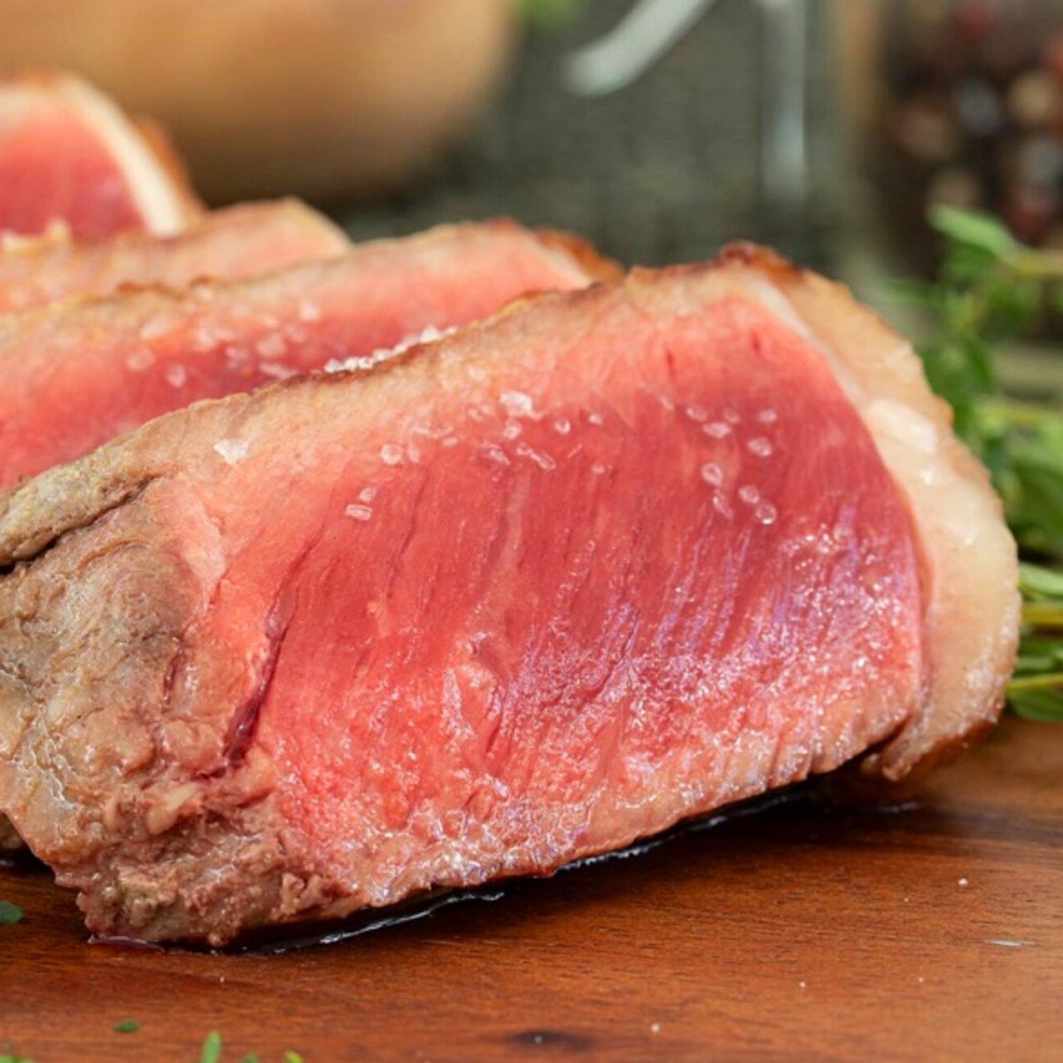 interfoodsts's tweet photo. Wednesday has arrived and you deserve to eat the best! What about an exquisite, tender and juicy cut of Wagyu beef? Order yours now in our website https://t.co/hEBagYY9fv
#WagyuBeef #Beef #WagyuMeat #Meat #Wagyu #CutsOfMeat #CutsOfBeef #Delicious #Food https://t.co/WGnw26L0uX