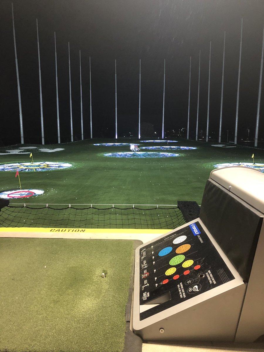 MTsteamboat's tweet image. 1st visit to @Topgolf in #columbusohio #topgolfcolumbus #greatforkids #awesomefood #GoodVibes @SailorDave17 @WWhitmer37 #golf 🏌️‍♀️ 🏌️ ⛳️