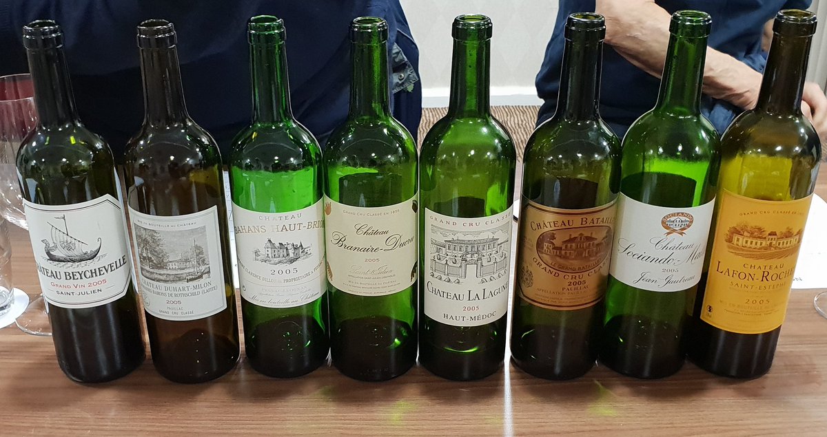 Really good tasting of 2005 Clarets tonight at the Mystere Wine Club. My top 3 wines were as follows :
1st Duhart - Milon
2nd Bahans Haut-Brion
3rd Beychevelle.
Best value for me was the Batailley. The Branaire Ducru was corked :(