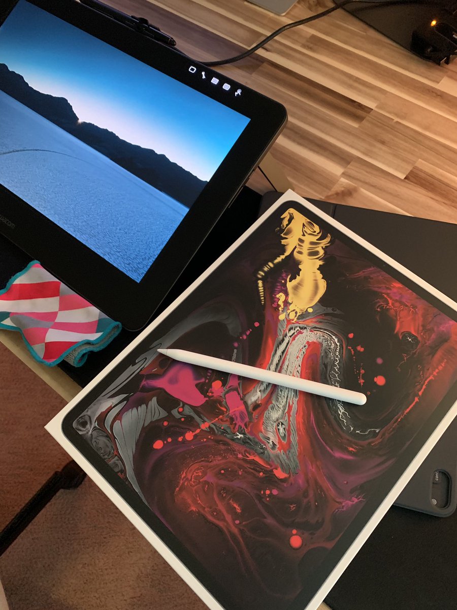 ArtofAlfenito's tweet photo. What a great day it’s been!!! New @Procreate and the new 12.9” iPad Pro!! @frankentoon vector brushes are even faster and more enjoyable in @affinitybyserif Designer now! So pumped. #artists #designer #2018ipadpro #creativity https://t.co/LjNm8WhkBj