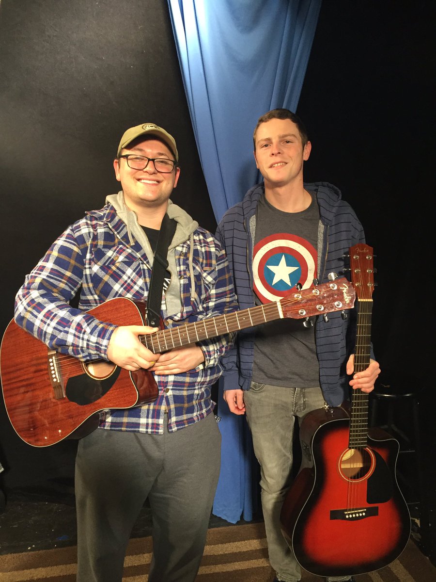 FredBeforeBed's tweet photo. @official42Eagle joins us next! https://t.co/dnz2S7bRiS