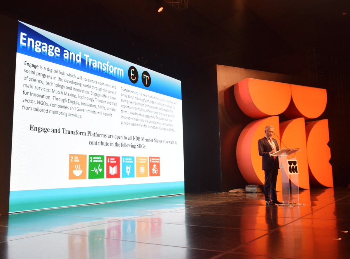 D8org's tweet photo. The #D8 Secretary-General, H.E. @JaafarKu, addressed the World Conference on #CreativeEconomy, organized by @BekrafID, regarding "#Financing, #Investing in the Future of Creative Economy Development".

@WCCE2018 @D8org #WCCE2018 https://t.co/0hg6XOheXu