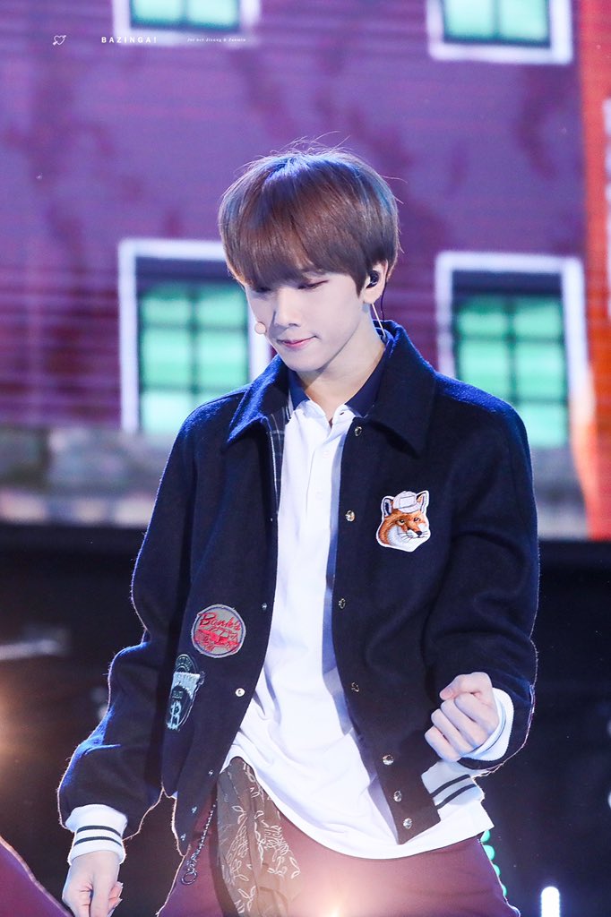 bazinga25813's tweet photo. 181104 HD
#지성 #박지성 #JISUNG #NCT #NCT_DREAM
https://t.co/YLUeD6b2q4
https://t.co/lDbNSU0N5Z
https://t.co/R7eQkHkHNE
https://t.co/KE3fkkfI8a https://t.co/lcssGMX1PW
