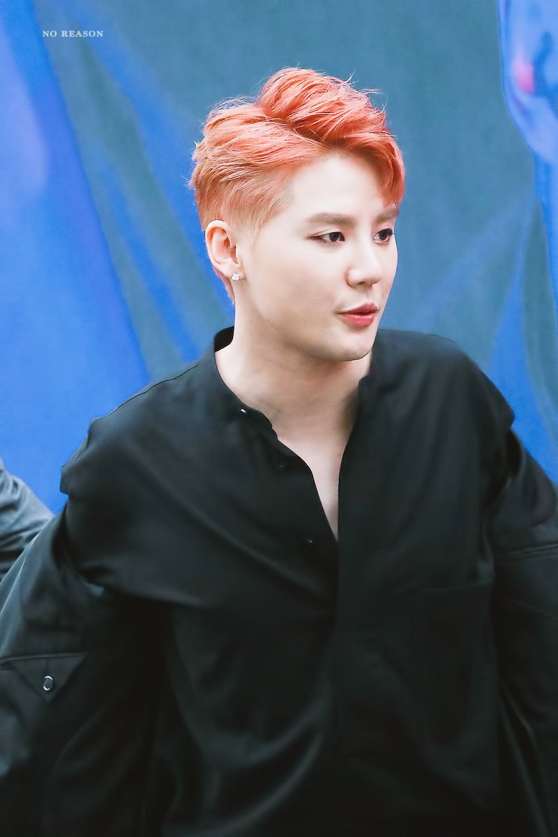NoReason1215's tweet photo. 181107 코엑스 팬싸 #시아준수 #김준수 #준수 #xia #junsu https://t.co/xbanXNB1Rl