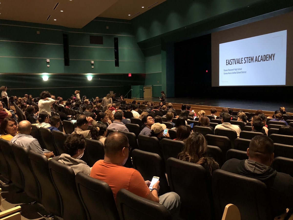 eSTEMacademy's tweet photo. We had a great turn out for the #ERHSSTEM Interest Parent Night that we held for incoming 9th graders. If you missed the meeting tonight, you can find the presentation on our website. Link in bio. https://t.co/sZJusKtgiV