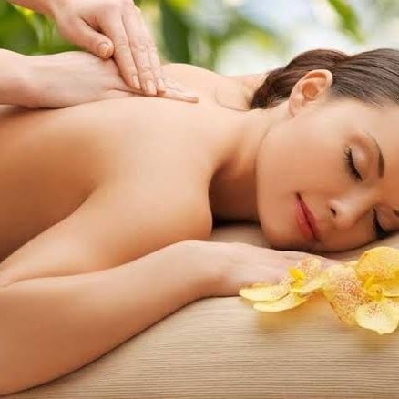 عندنا الرقي والجمال والثقة والسرية التامة  😍😍😍
في اسطنبول نرحب بكم للتواصل