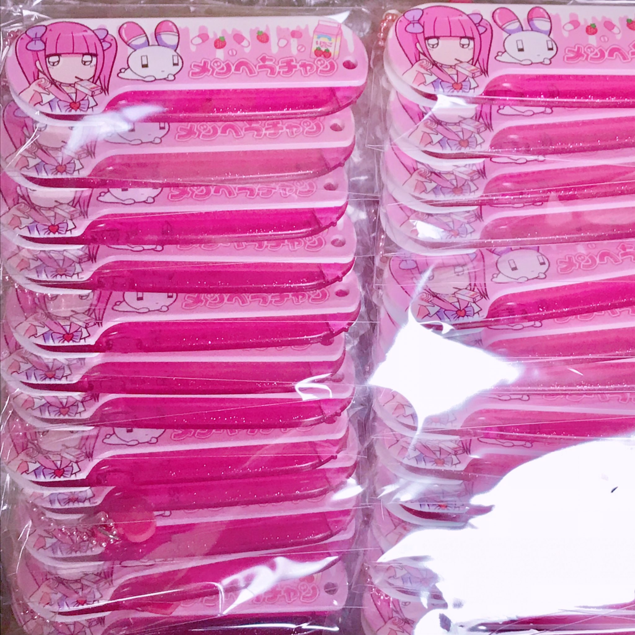 メンヘラチャン 公式 Menherachan Official 病みかわいい メンヘラチャン新作グッズ到着 折りたたみコーム こちらも週末のデザフェスで発売です T Co 3maduftdcw Twitter メンヘラチャン 公式 Menherachan Official 病みかわいい メンヘラチャン新作グッズ到着 折りたたみコーム こちらも週末のデザフェスで発売です T Co 3maduftdcw Twitter