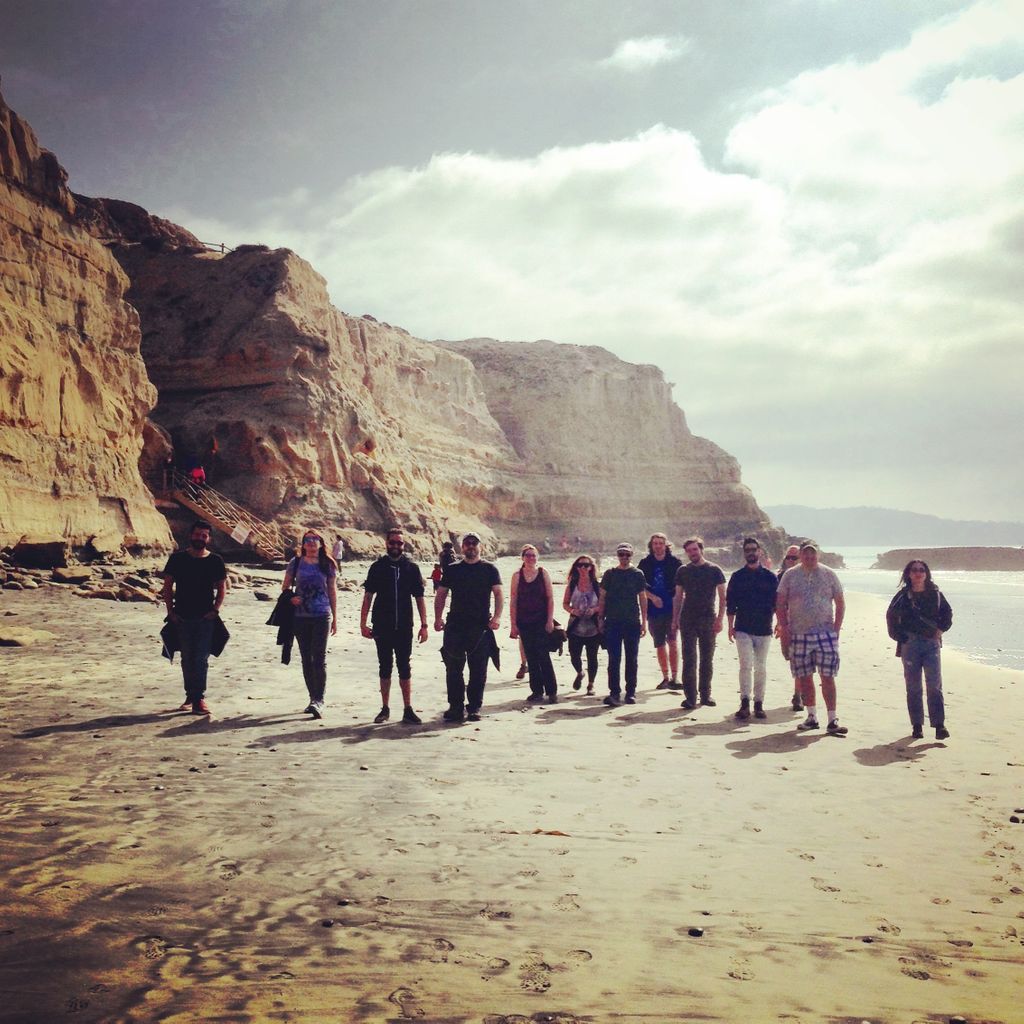 merchantmav's tweet photo. Today the Mavericks hit Torrey Pines for some fun in the sun! #MaverickMeetup2018 #merchantmaverick #torreypines #beach #funinthesun https://t.co/I7l5XipdOB