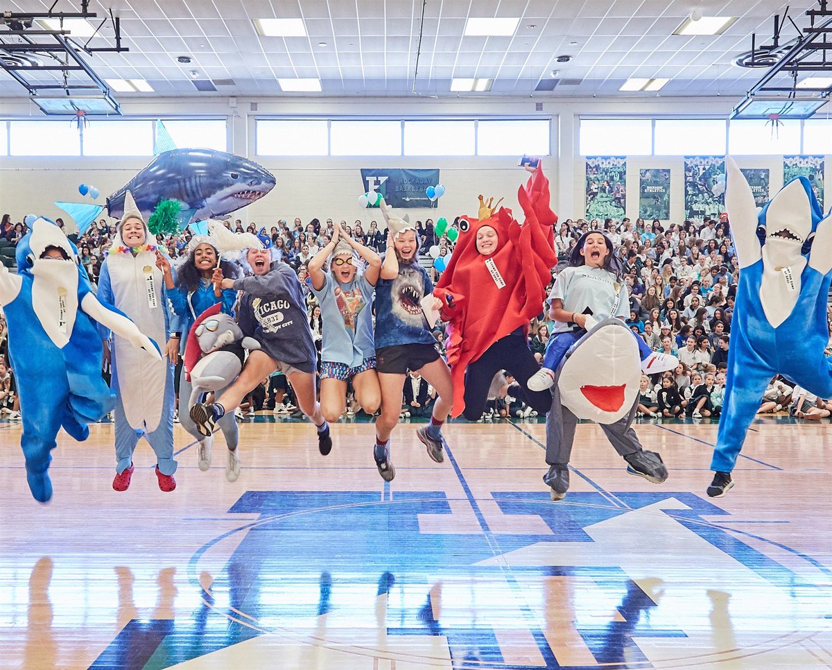 HockadayATH's tweet photo. Itβs about that time...#SPCChamps #ChompTheComp
#OneHockaday #DaisyNation https://t.co/sF4x4YEB7w