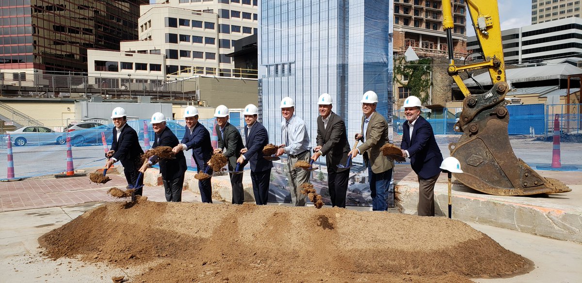 When it comes to #groundbreakings, our clients know how to dig deep. Congratulations to our client Cousins Properties for kicking off the 300 Colorado project. We're very proud to be a part of the team! #Austin #AdAgency #RealEstate #ATX