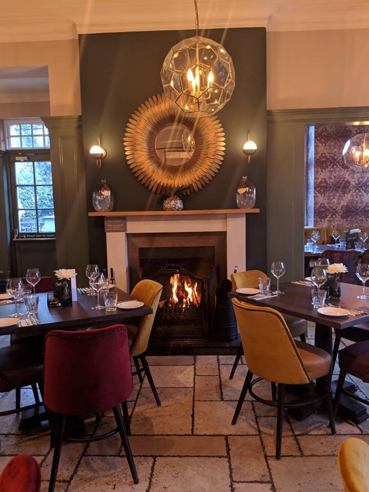 Freemasons Arms tweet media