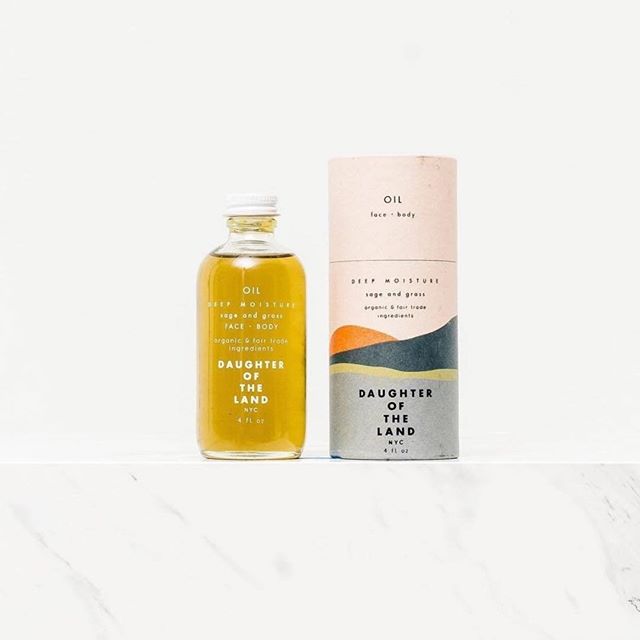 ShopGoodCubed's tweet photo. With dry, colder winter months fast approaching, you’ll need something to keep your skin hydrated. One of our favorite body oils is Daughter of the Land. With the highest quality ingredients, it absorbs immediately and deep into your skin, without ever feeling oily or heavy on yo https://t.co/7tvZx2ujv6