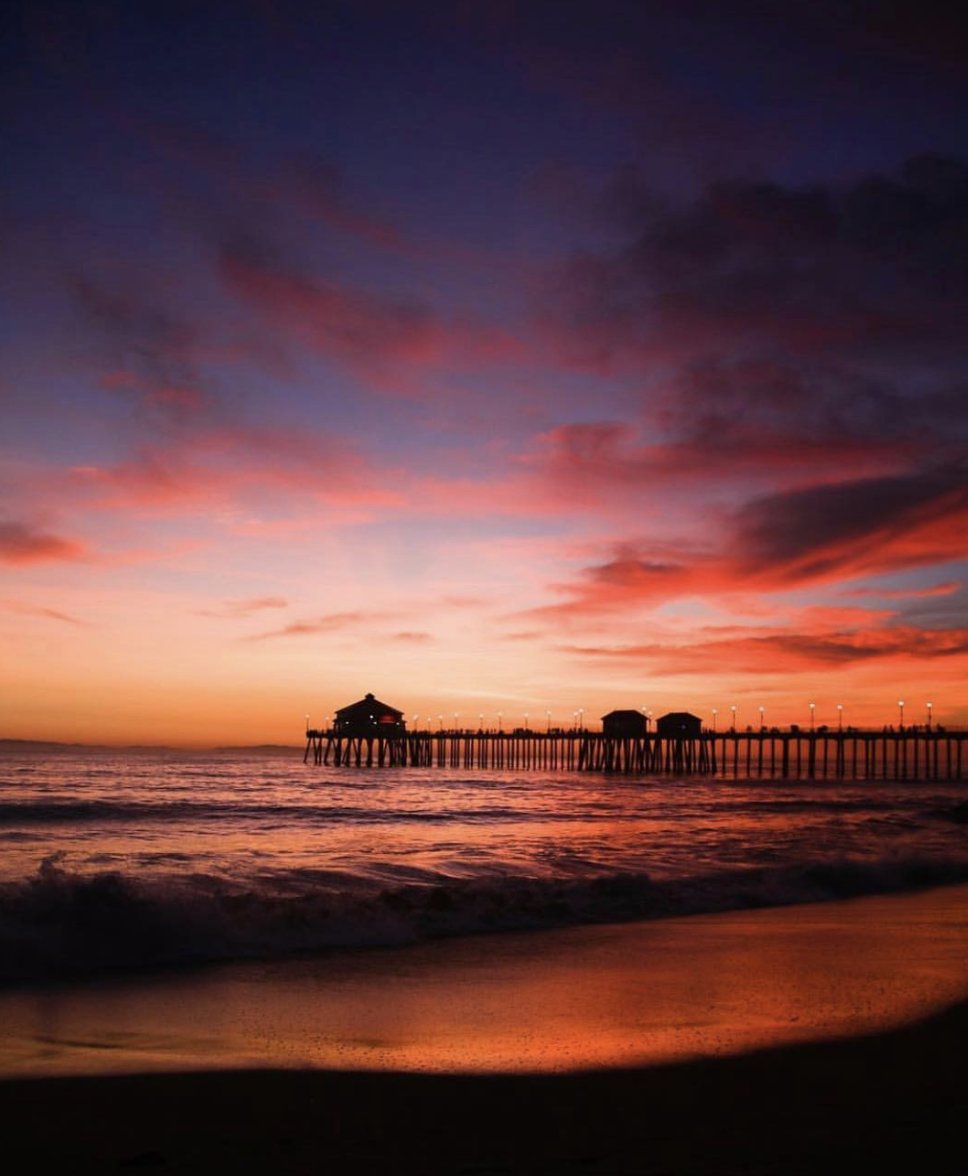 HBSurfCityUSA's tweet image. Just being our beautiful self. #ThankfulForHB #SurfCityUSA
📸:instagram.com/joe_nickerson_…
