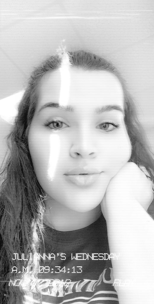 perezjulianna97's tweet photo. #womancrushwednesday #regularwednesday 🧘🏻♀️💞 https://t.co/9UWWpzqjv7