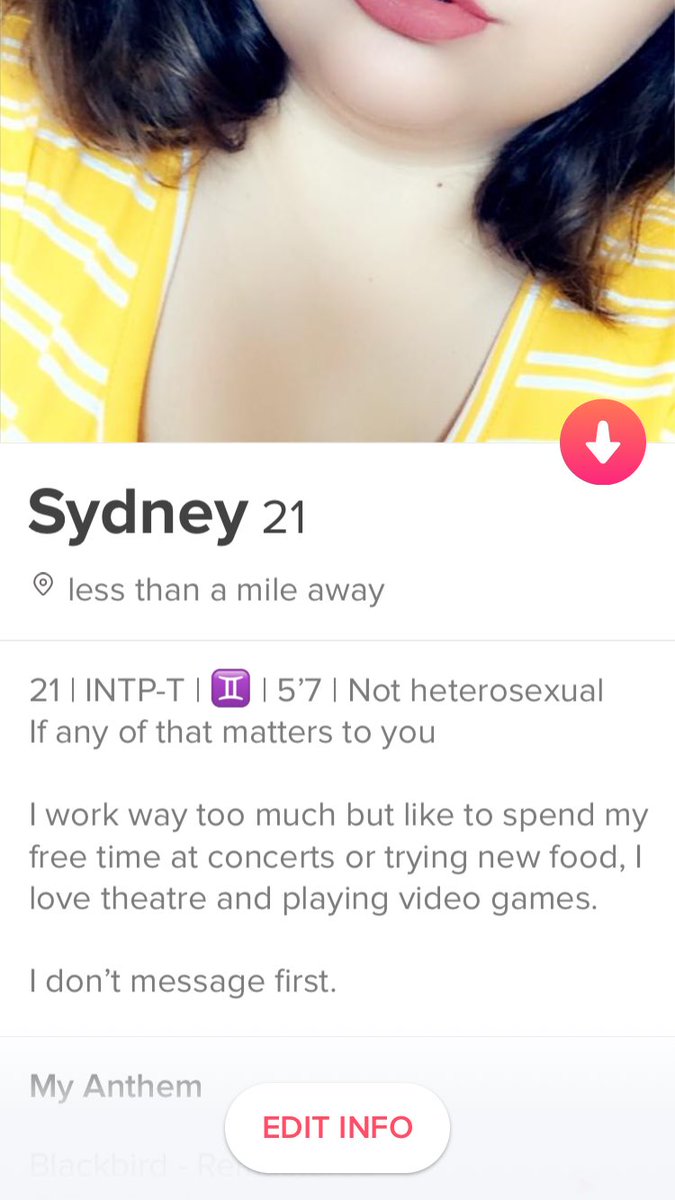 sydneevee97's tweet photo. Someone please tell me what part of my profile makes me seem like I’m in need of a rope bondage and spanking session so I can remove it IMMEDIATELY #tinderhell https://t.co/nwKz0YSxRa