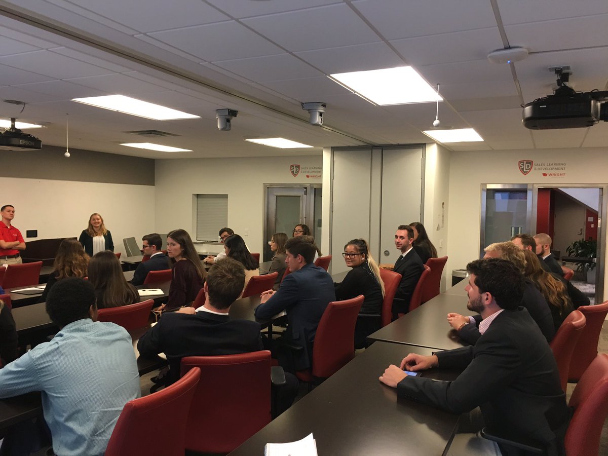 Clemson MEng students (@CU_BioE) had insightful panel discussions on careers in the medical device industry with Wright Medical employees. Also had great tours of biologics R&amp;D, biomechanical testing labs and manufacturing Thank you <a href="/wrightmedical/">Wright Medical</a>