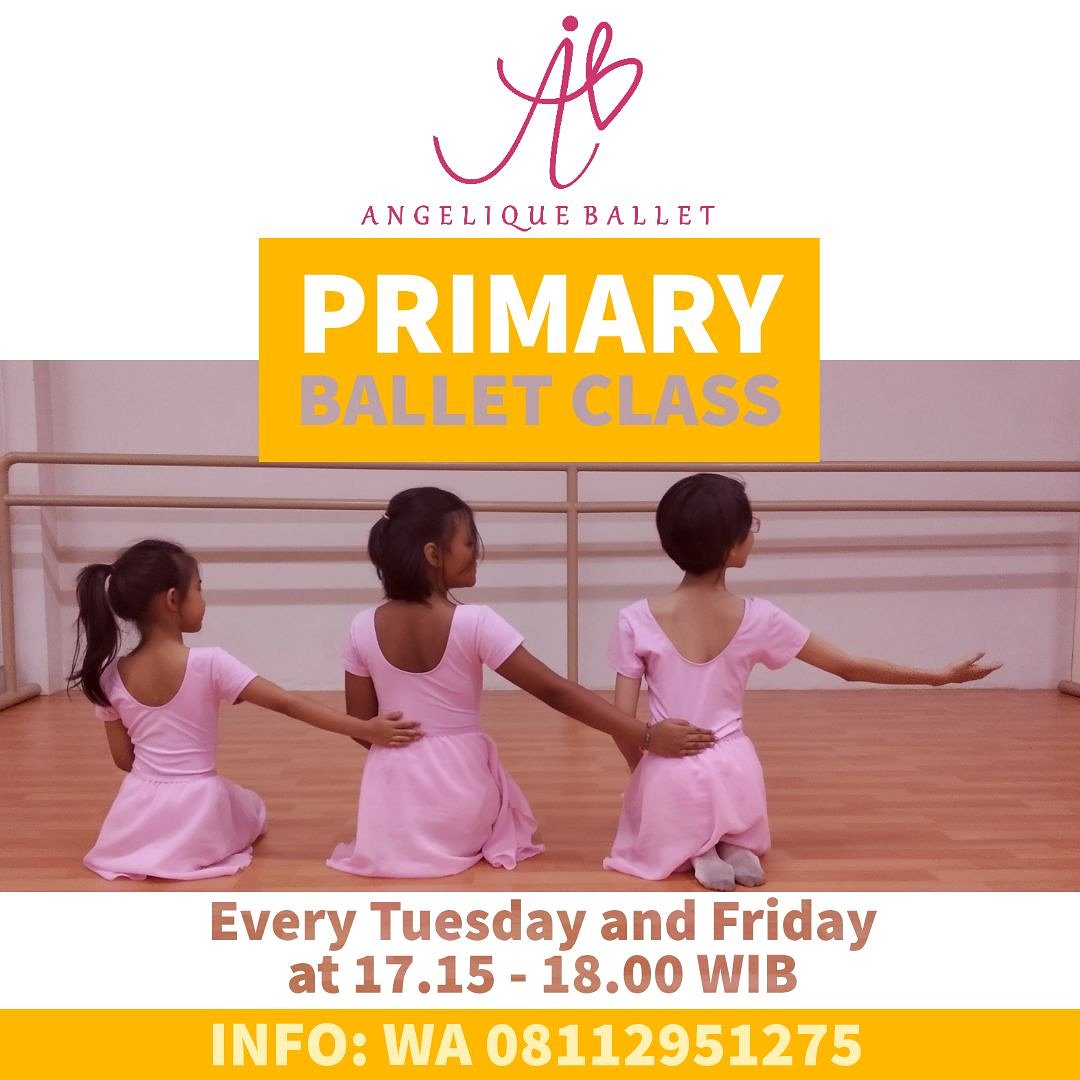 AngeliqueBallet's tweet photo. Come and join our Primary Ballet class every Tuesday and Friday at 17.15 - 18.00 WIB. Untuk anak usia 9 tahun ke atas atau sudah lulus kelas Pre-Primary. 
#primaryballetclass #kelasballetjogja #balletanakjogja #balletpraremajajogja #balletdewasajogja #balletjogja #angeliqueballet https://t.co/jyPyZZ8vl3