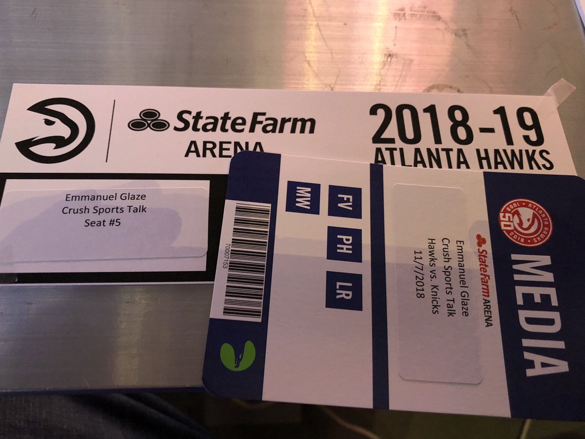 CrushSportsTalk's tweet photo. #TheCrush double duty! @EGlaze57 is covering @Hawks vs @nyknicks at @StateFarmArena and @maceojr and @CoreGPA101 will have #recuiting101 at 8pm on https://t.co/lyZowWd9JZ! #Coverage4allseasons #thedopestsportsshow https://t.co/HxT2aQSAnf