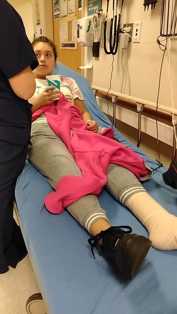 illest_ness's tweet photo. Im laughing so hard my sister hasn’t even been playing on her basket ball team for that long and she already twisted her ankle #whenballisntlife https://t.co/746SF3n2U2
