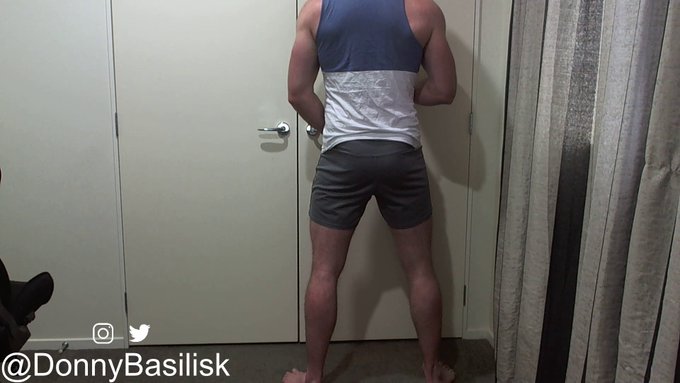 #camguy checking in https://t.co/1FYsteMmsO @chaturbate https://t.co/3OMDdy9IEH<a href="/tag/camguy"class="tags">#camguy</a><a class="tags" href="/tag/chaturbate">@chaturbate</a>