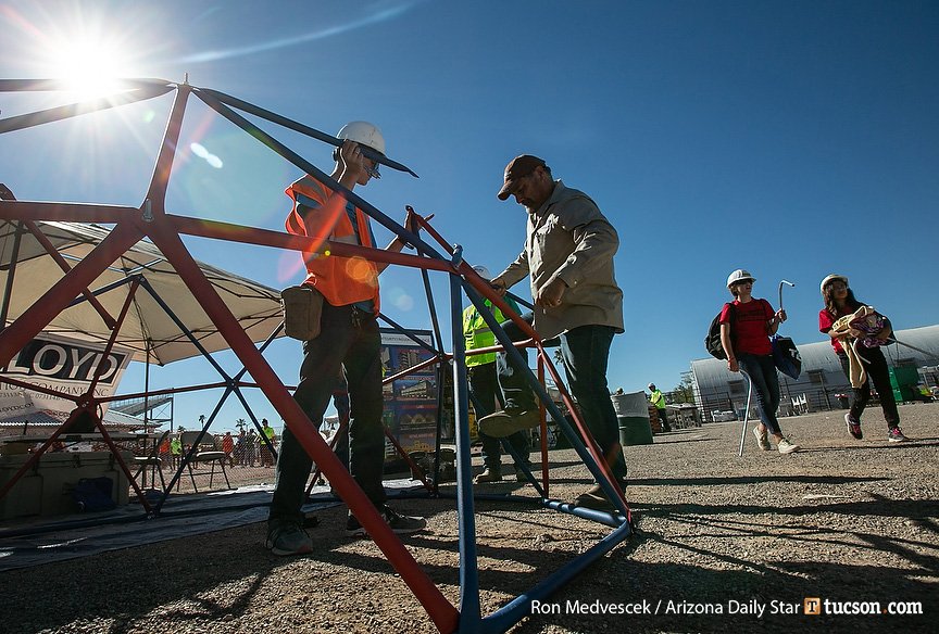 ronmedvescek's tweet photo. Hung out with hundreds of school kids learning about the worker shortage in #construction trades at 5th Annual Southern Arizona Construction Career days https://t.co/onxDmoJn6d in #Tucson Need is great as workers retire. See our gallery https://t.co/aTOu9EETvu https://t.co/OdeBV8ZA7m