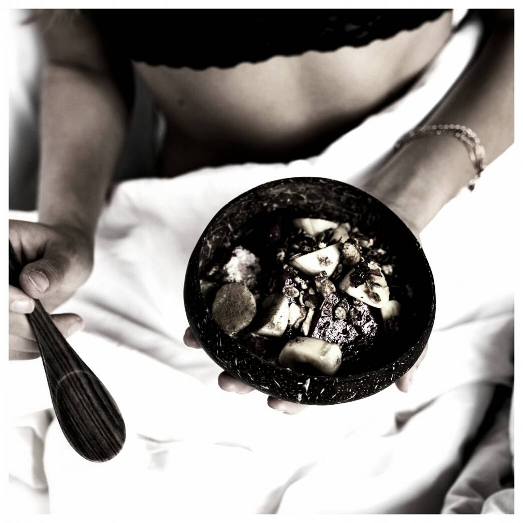 Activ8success1's tweet photo. NOURISH | Good, nutritional food in an eco-friendly coconut bowl! Loving the gorgeous handmade coconut bowls from @coconutbowls
#activ8success #nutrition
.
.
.
.
.
.
.
#health #healthyliving #healthyeating #coconutbowl #nutritioncoach #wellness #ecofriendly #sustainable #adelaide https://t.co/GI3dsbBsfc
