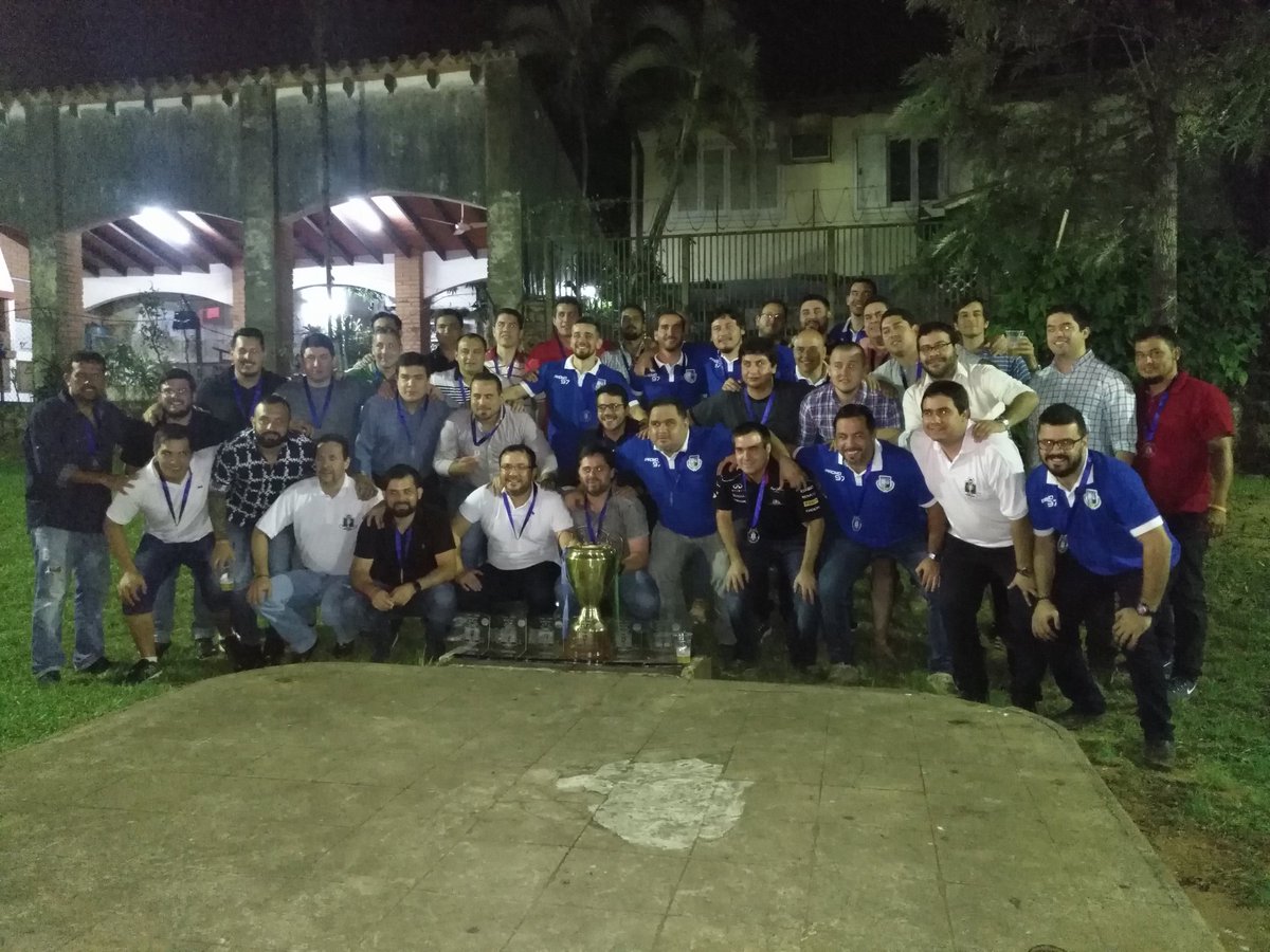 exacasjoficial's tweet photo. Noche de premiación @exasgolden #exacasj Campeón General 2018 @CASJ96 @2002_CASJ @ExaCASJ97A @Roma97exacasj #prom99 #prom2008 https://t.co/cnaaI6kItu