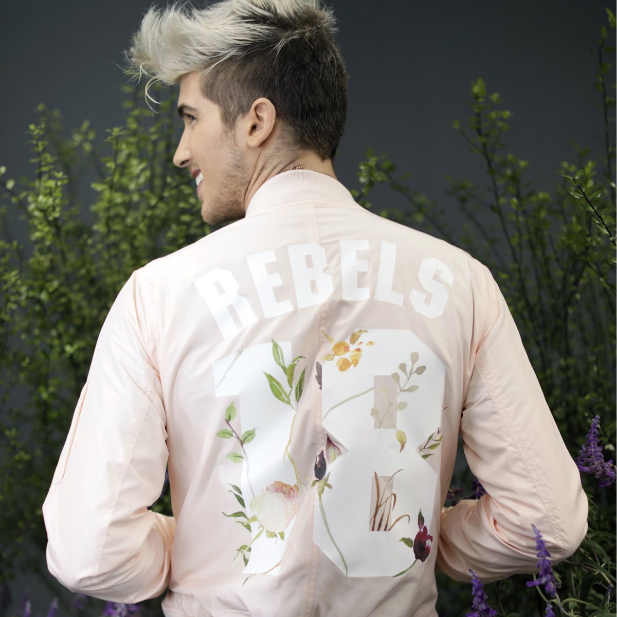 SURPRISE! 💖 Our pink REBELS BOMBER has been re-stocked! We have a small quantity left over so shop now! 🌸 Each jacket comes with a FREE summer collection necklace and is signed by @JoeyGraceffa! 🌷crystalwolf.co/collections/ed…