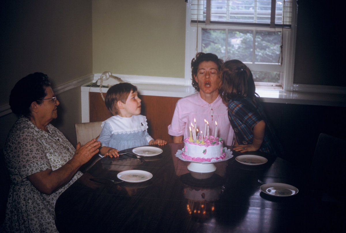 oldiegallery's tweet photo. candles part2 https://t.co/daCfbJyU8s