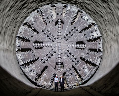 RyanBellGuide's tweet photo. Elon Musk is an engineer at heart, a tinkerer &amp; a problem-solver. for all his faults and unpredictability, we need him out there doing that. We need people who have ideas. We need people who take risks.

In Defense of @elonmusk https://t.co/yEb6sMMs7t https://t.co/njBwBxzrIk