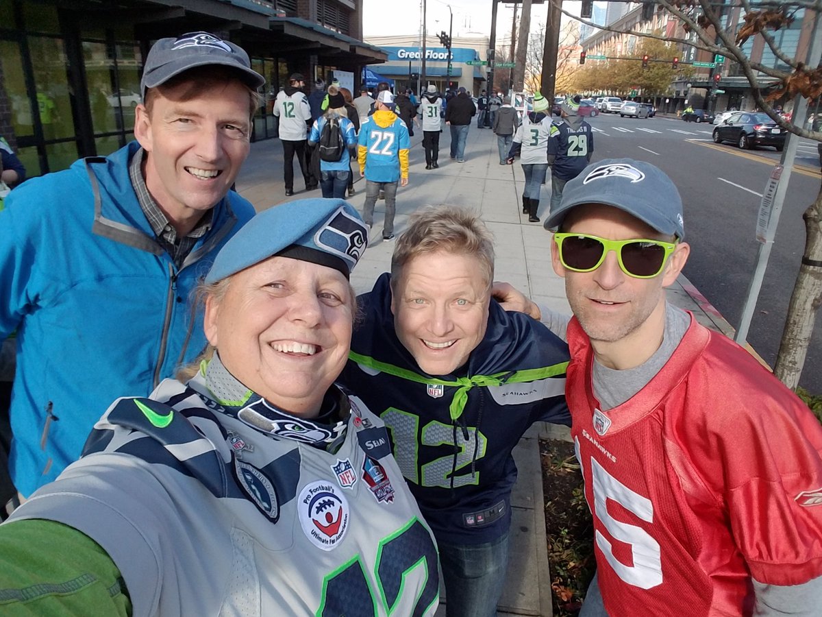 SeahawkSoldier's tweet image. KING 5's own Evening Magazine group says they MAY stop by our tailgate next game!  Hope they remember! #king5 #happy70thKING5 #militaryseahawkers
