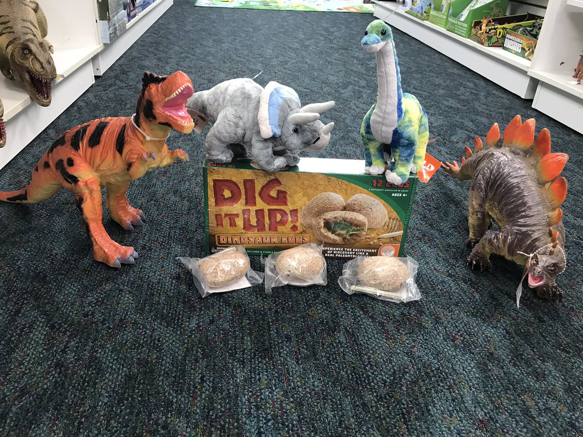 ToyStoreTopeka's tweet image. The dinosaurs are excited for the Dino Dig Kidtivity ($5 per child)!  Pre-Registration is strongly encouraged! 
Join us on Nov. 10th, this Saturday, and celebrate #NeighborhoodToyStoreDay #Dinovember in style!  

#DinosaurDig #TopekaKansas 
#TopekaToyologists
