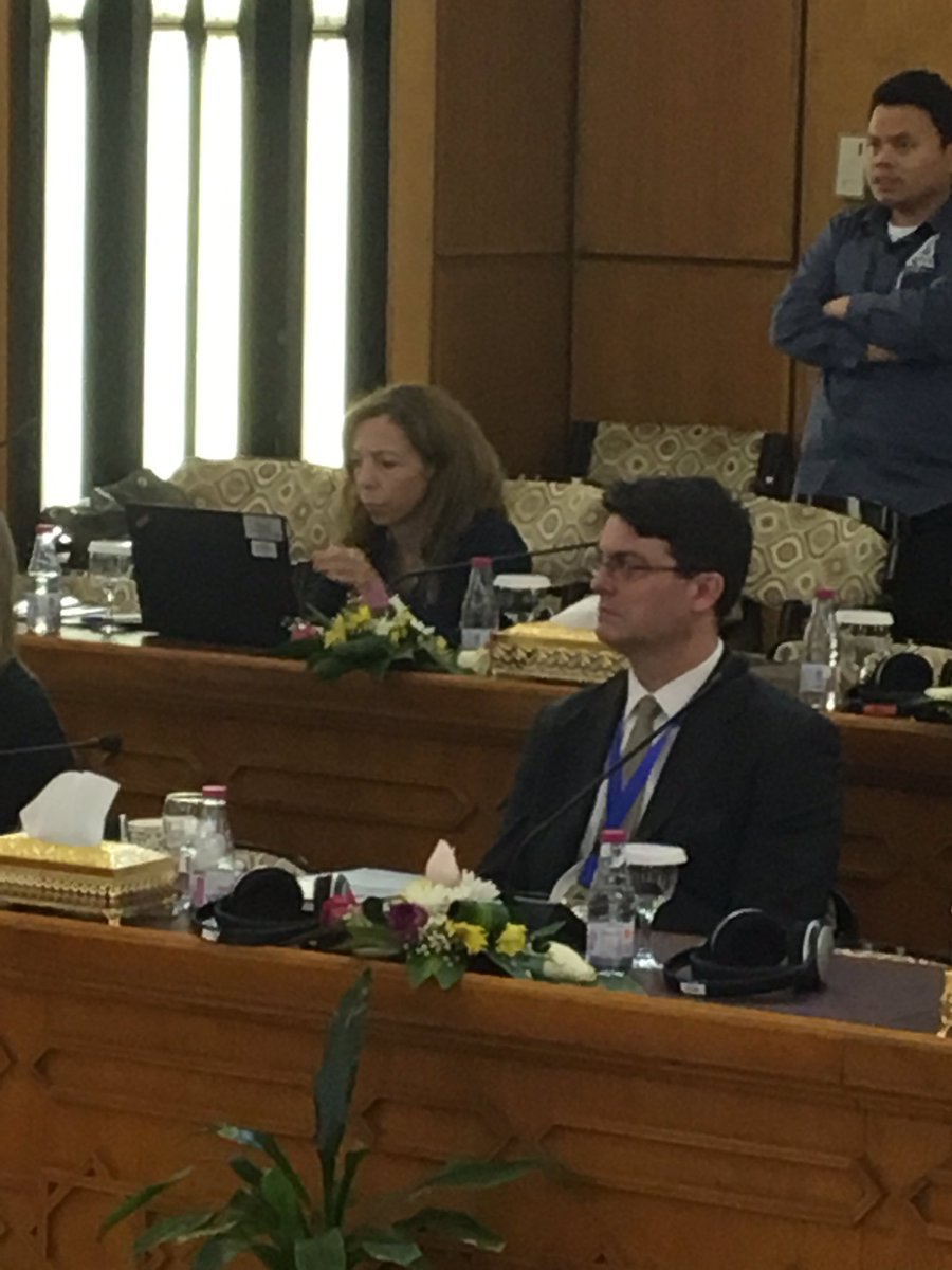 TMurshudlu's tweet photo. Mr Gassama, Director of Intelligence & International Cooperation, #DrugLawEnforcementAgency of #Gambia talks about training initiatives. @UNODC_BENATOC #LE_TrainNet @UNODC_WCAfrica @UNODC_AIRCOP @NAUSS_SA https://t.co/o4Jbo3DEgj