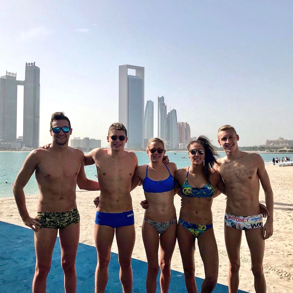 Team <a href="/arena_france/">arena France</a>  a J-1 de la course à Abu Dhabi 🇦🇪 #arenawaterinstinct