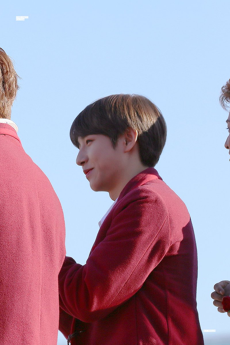 C_F_81323's tweet photo. #런쥔 181104

Way past the sky you shine brighter
Can’t be more mesmerised by your eyes
🌌 https://t.co/T0crIeI49Z