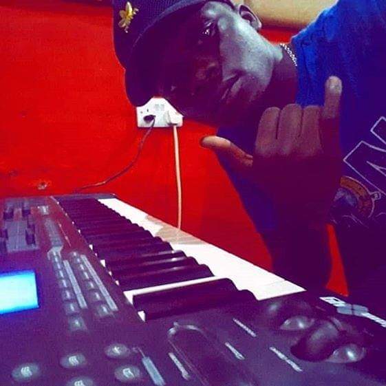 ProdJfx's tweet image. #NewProfilePic