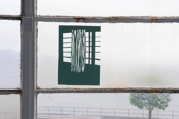 RothesayPav's tweet photo. Following our tweet on Tuesday, we continue to look back at Ally Wallace's fantastic 'Seaside Modernity' exhibition from May 2015. 

Read + see more here - https://t.co/fpxa9Z0tqx https://t.co/laXqRvASvB