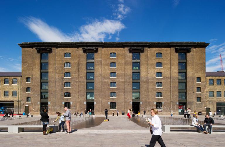 HistoricEngland's tweet photo. To mark 20 years of the Heritage at Risk Register, we explore five (of 1,288!) sites from the original 1998 register that have been reinvigorated for a new generation

https://t.co/rB6EuHFbC3 https://t.co/qEIC14RK2V