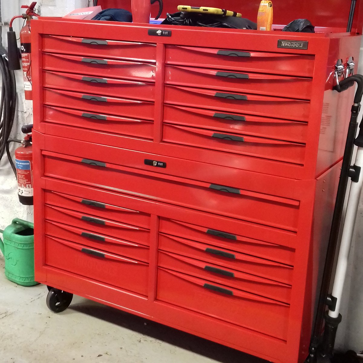 BTSGSY's tweet photo. Happy customer with his new Teng Monster toolkit.
@TengToolsUK https://t.co/GguOjwcUSl