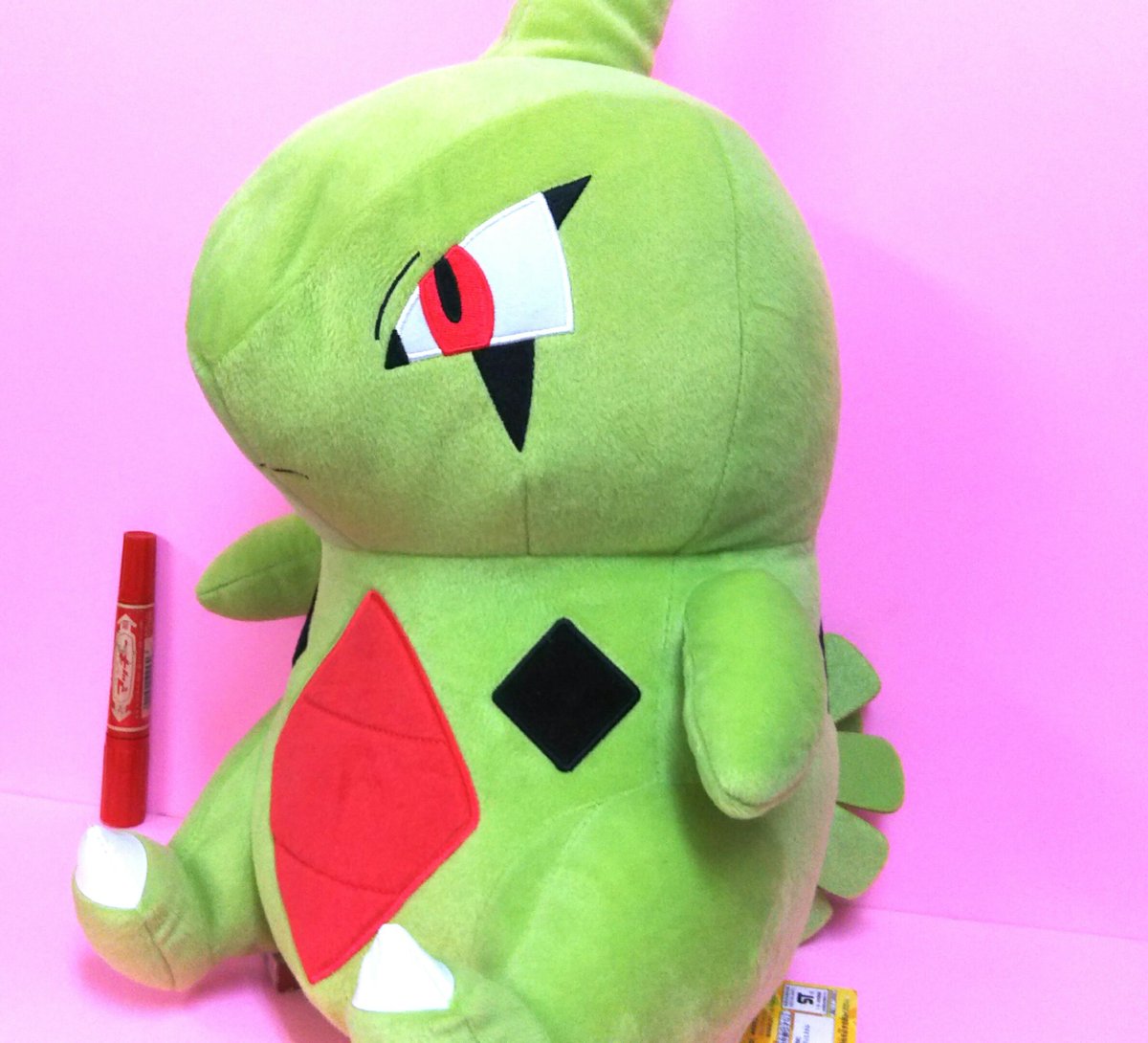 秋 葉 原 Hey 14時 時 扇子販売中 プライズ 本日新入荷 ポケットモンスター サン ムーン めちゃでか ヨーギラスぬいぐるみ クールぶってるけど実は可愛い性格のヨーギラスがheyコトブキヤさん側1階に登場 秋葉原hey Pokemon 秋 葉 原 Hey 14時 時 扇子販売中 プライズ 本日新入荷 ポケットモンスター サン ムーン めちゃでか ヨーギラスぬいぐるみ クールぶってるけど実は可愛い性格のヨーギラスがheyコトブキヤさん側1階に登場 秋葉原hey Pokemon