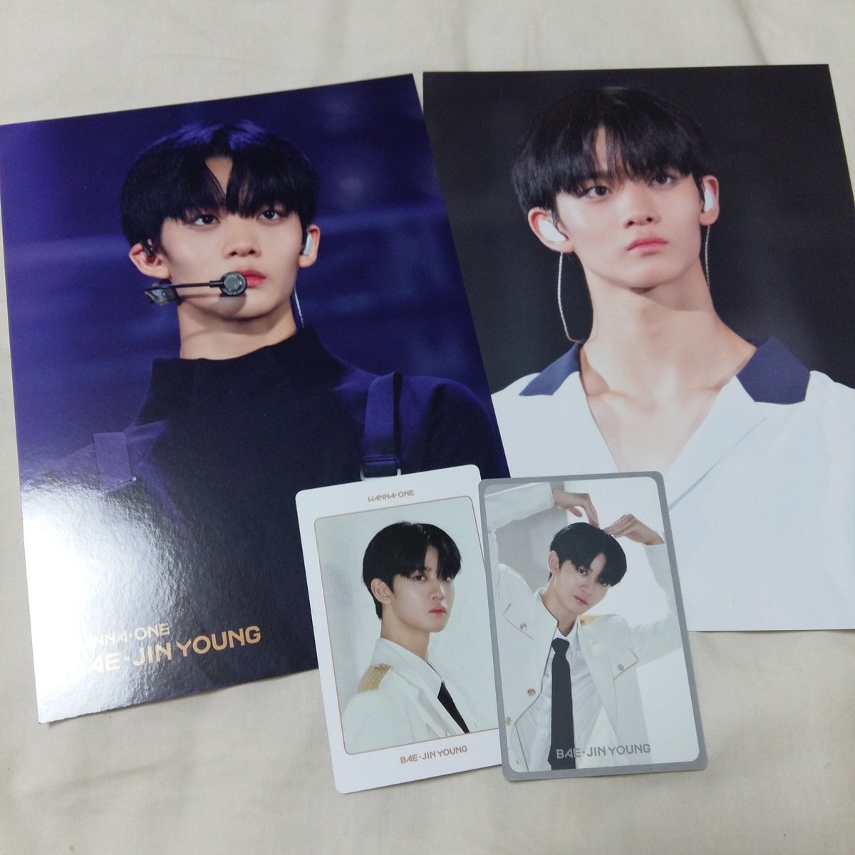 qtpAE9bFvh0XmoO's tweet photo. 워너원 월드투어 서울 분철

디비디 브마 + 블루레이 브마 + 키노포카 
❤윤지성 이대휘, 배진영) 0.6
+준등기0.1

금요일바로배송. 뎀주세요 https://t.co/lFrus3Jojp