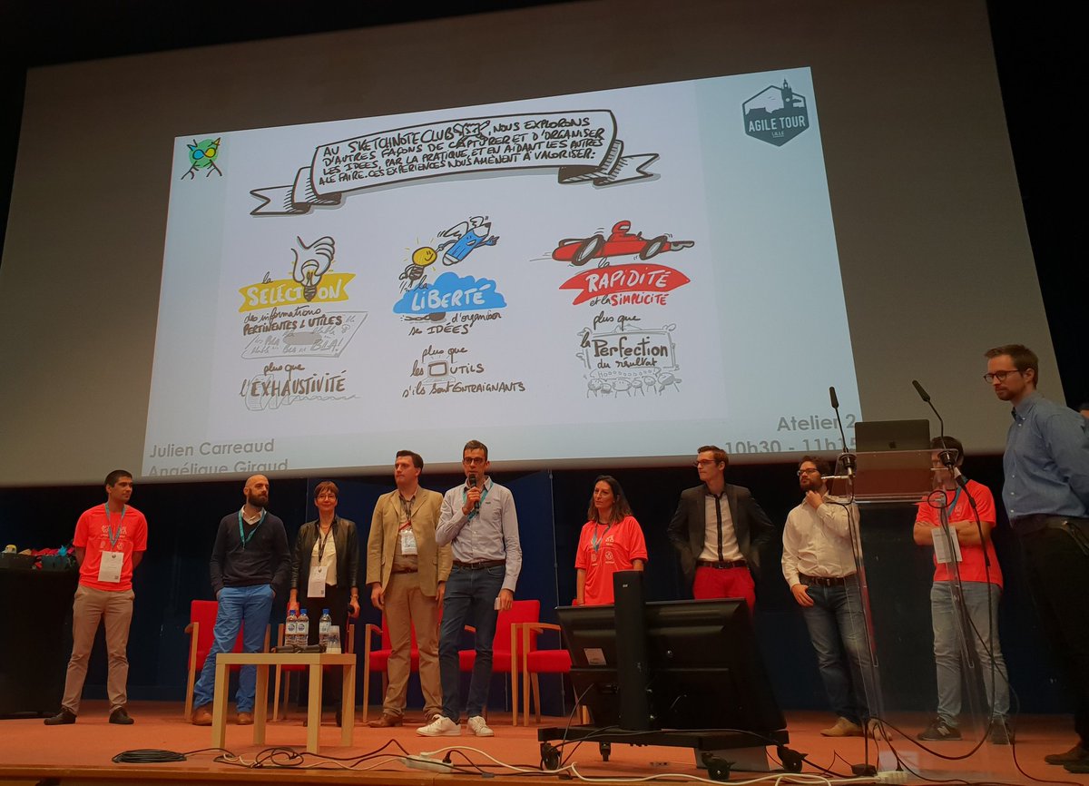 Les sketchnoteurs d' <a href="/AXAFrance/">AXA France</a> animent un atelier pour faciliter la prise de note et pas besoin de savoir dessiner ! <a href="/jcarreaud/">julien carreaud</a> <a href="/AngGiraud/">AngéliqueGiraud</a> #AgileTourLille