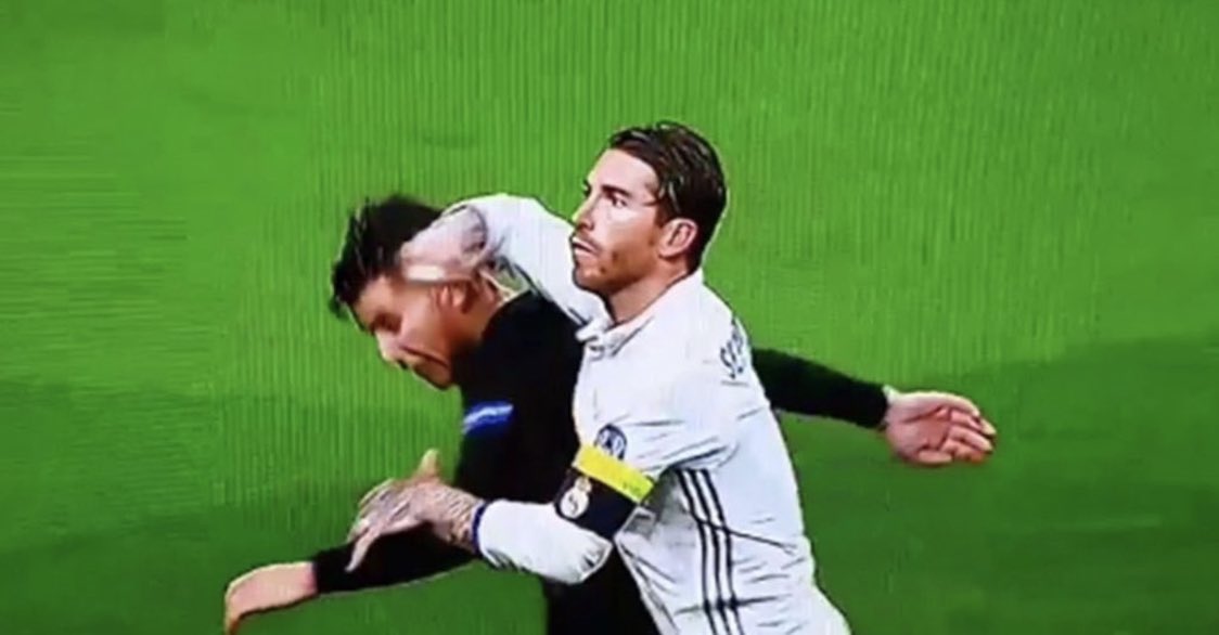 jotajordi13's tweet photo. Por los jugadores lesionados, por sus futuros rivales, por el bien del fútbol.
🚨Haz RT 🚨 entre tod@s tenemos q lograr q no pasen más acciones como estas.
A tuitear con #StopRamos https://t.co/vr8NikLb2V