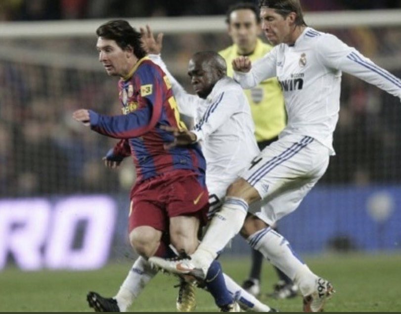 jotajordi13's tweet photo. Por los jugadores lesionados, por sus futuros rivales, por el bien del fútbol.
🚨Haz RT 🚨 entre tod@s tenemos q lograr q no pasen más acciones como estas.
A tuitear con #StopRamos https://t.co/vr8NikLb2V