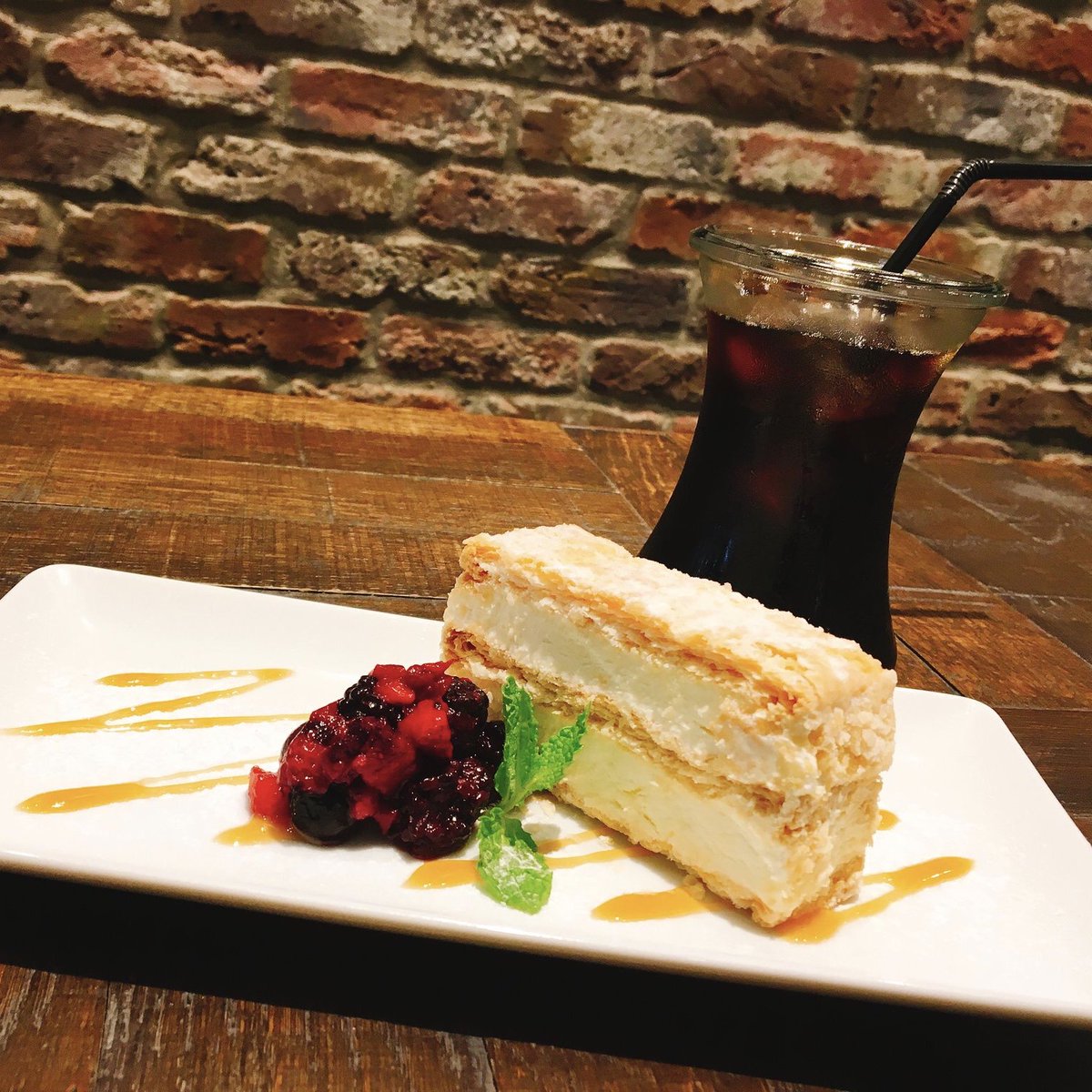 タワーレコードカフェ 梅田nu茶屋町店 タワレコカフェ フードメニューの他にスイーツメニューもございます オススメはタワーレコード梅田nu茶屋町 店イメージキャラクター をモチーフにした Nuボーイ パンケーキ 日替りの 本日のケーキ タワーレコードカフェ 梅田nu茶屋町店 タワレコカフェ フードメニューの他にスイーツメニューもございます オススメはタワーレコード梅田nu茶屋町 店イメージキャラクター をモチーフにした Nuボーイ パンケーキ 日替りの 本日のケーキ